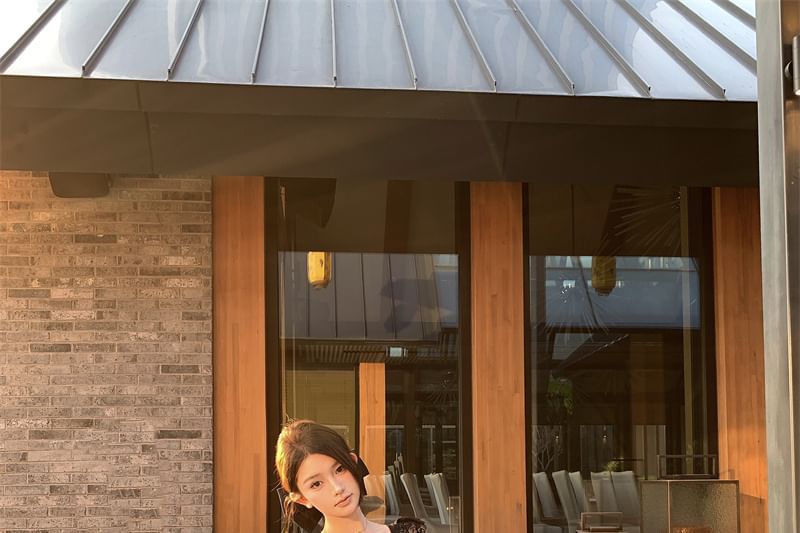 Fishtail Crop Waist Plain Lace High Sleeveless Maxi Skirt Top V-Neck / Panel