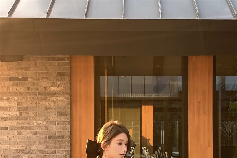 Fishtail Crop Waist Plain Lace High Sleeveless Maxi Skirt Top V-Neck / Panel