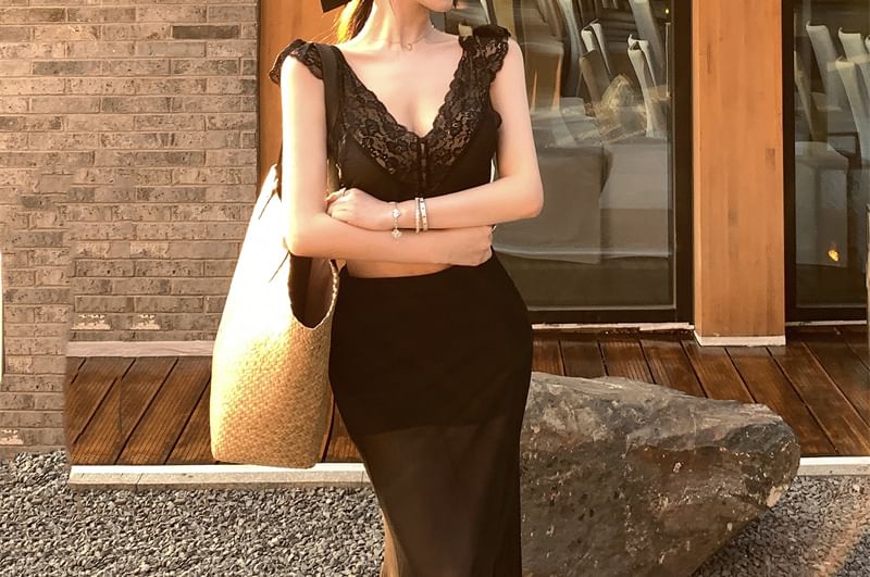 Fishtail Crop Waist Plain Lace High Sleeveless Maxi Skirt Top V-Neck / Panel