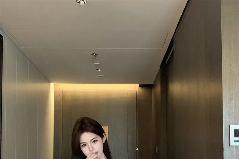 Plain Front Satin Shoulder Off Tie Sleeve / Top Shorts High V-Neck Lace Waist Cami Long