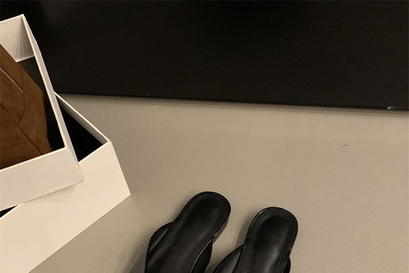 Faux Mules Leather Pointed