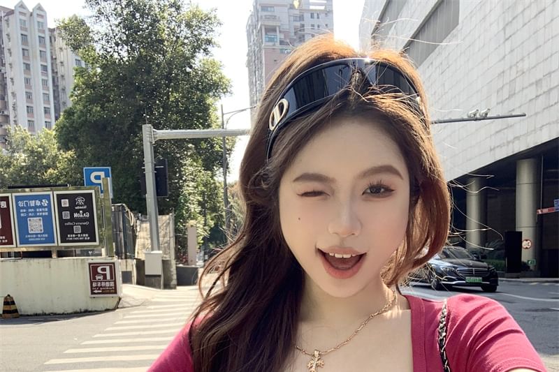 Short Plain Sleeve Tee Henley