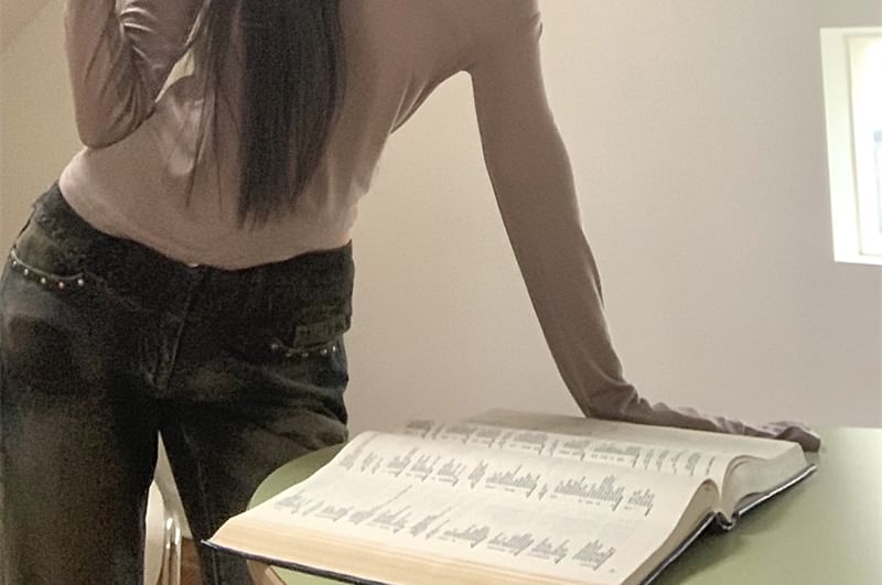 Long-Sleeve Shoulder Top Plain Off Crop