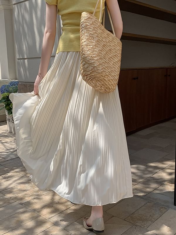 Pleated High Midi A-Line Plain Skirt Rise