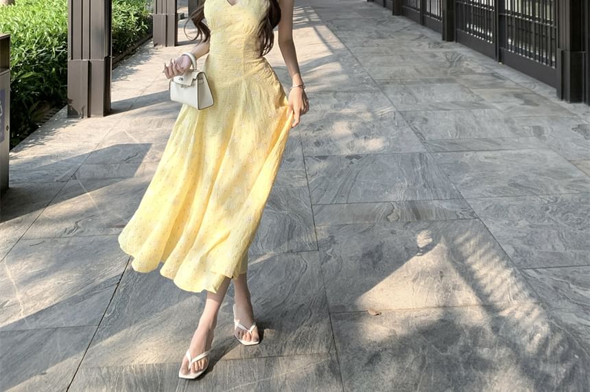 Sleeveless V-Neck Midi Floral Sundress