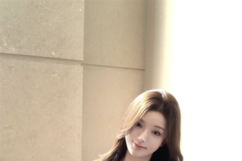 Plain Top Tank Tie-Neck