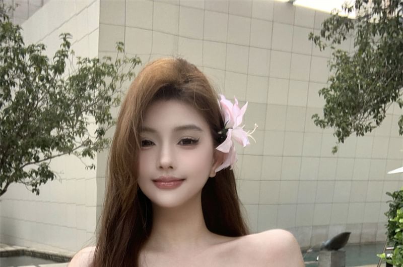 Tube Plain Flower Front-Slit Top Detail