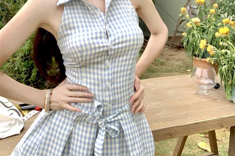Halter-Neck Button-Up A-Line Pleated Gingham Dress Mini