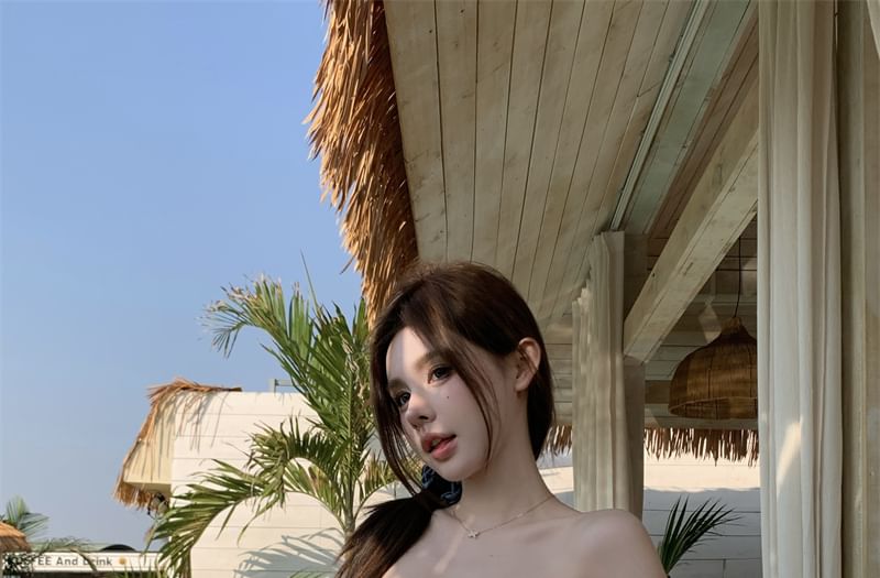 Crop Floral Top Off-Shoulder