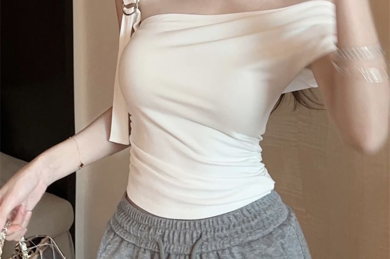 Crop Top Buckled Plain Asymmetrical One-Shoulder