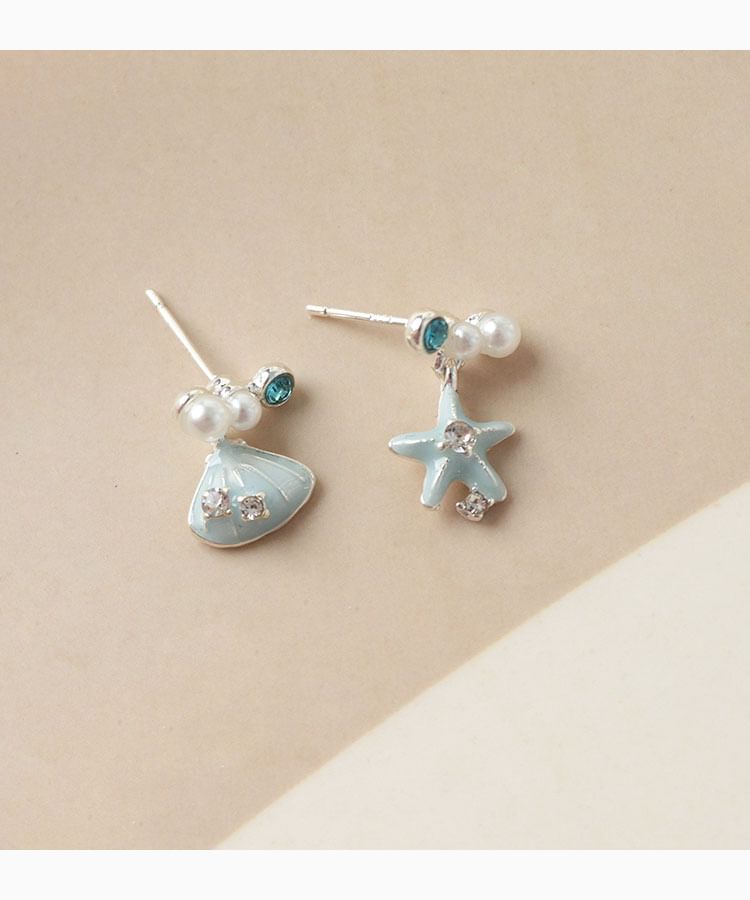 Rhinestone Star Asymmetrical / Clip-On Earring Drop