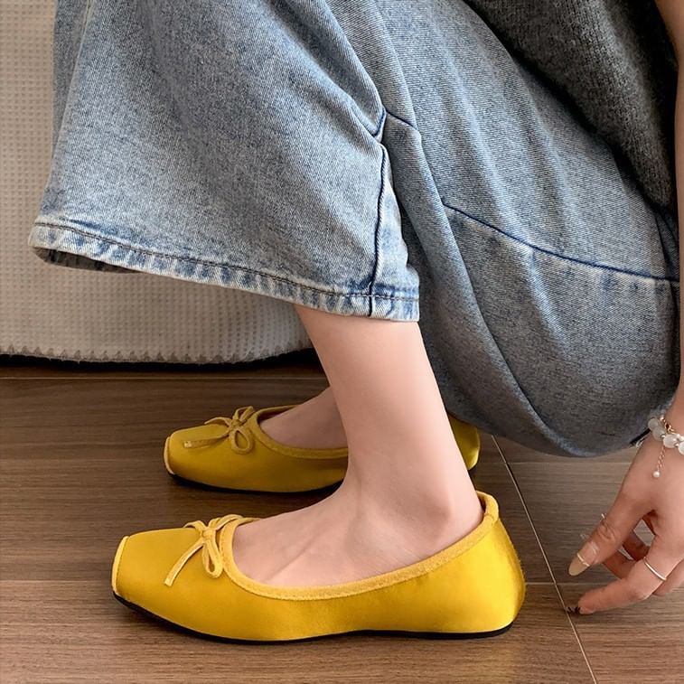 Flats Square Toe Ribbon Accent