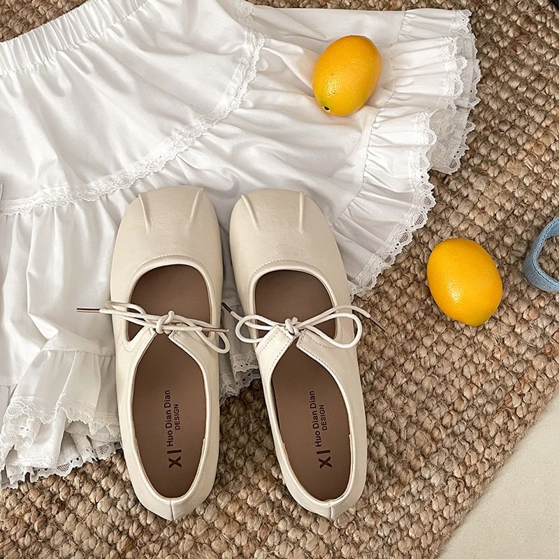 Toe Ribbon Square Flats