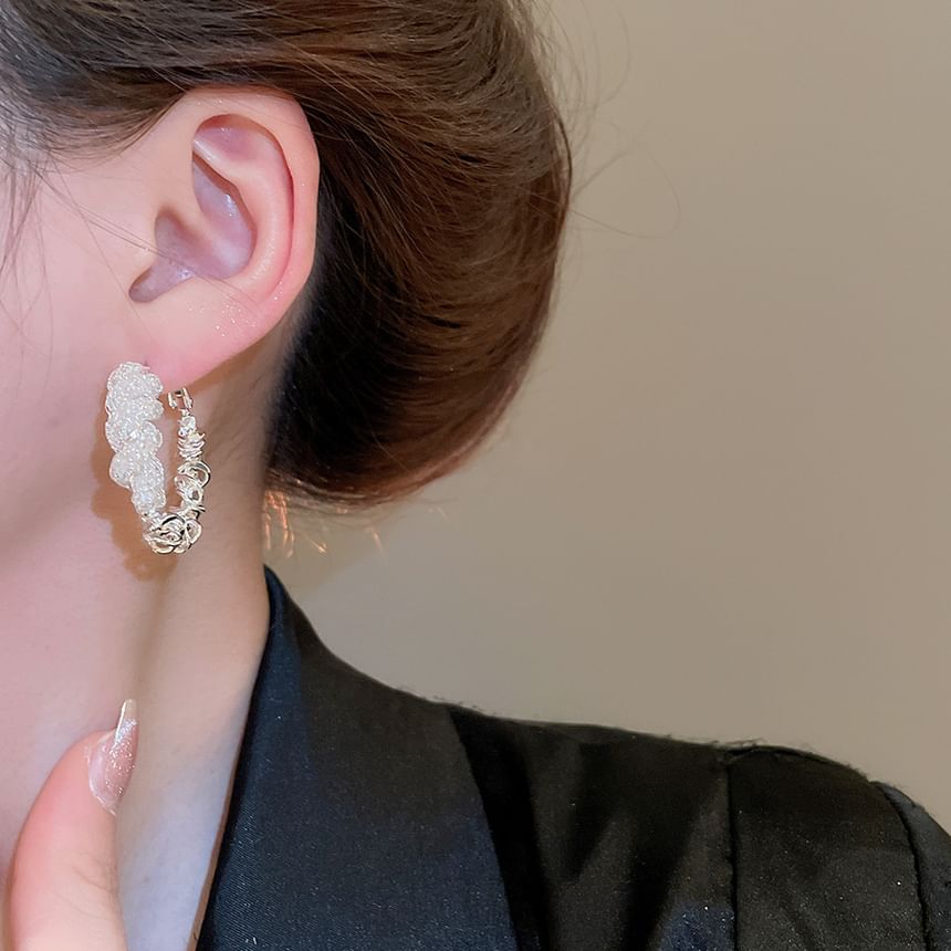 (Various Alloy Twisted Hoop Earring Designs)