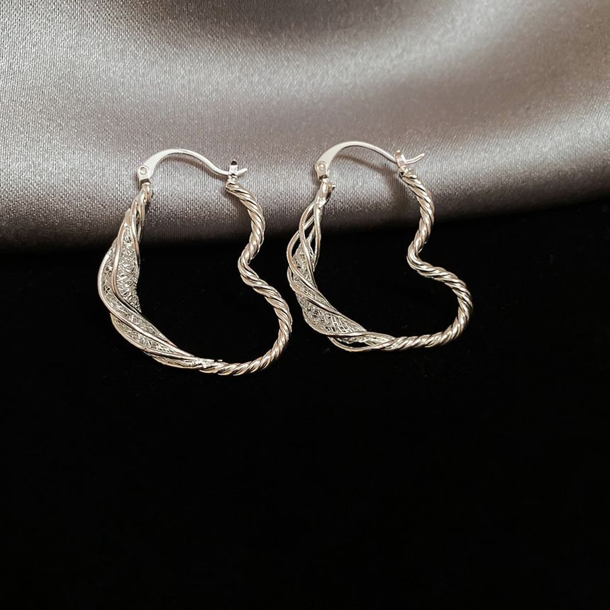 (Various Alloy Twisted Hoop Earring Designs)