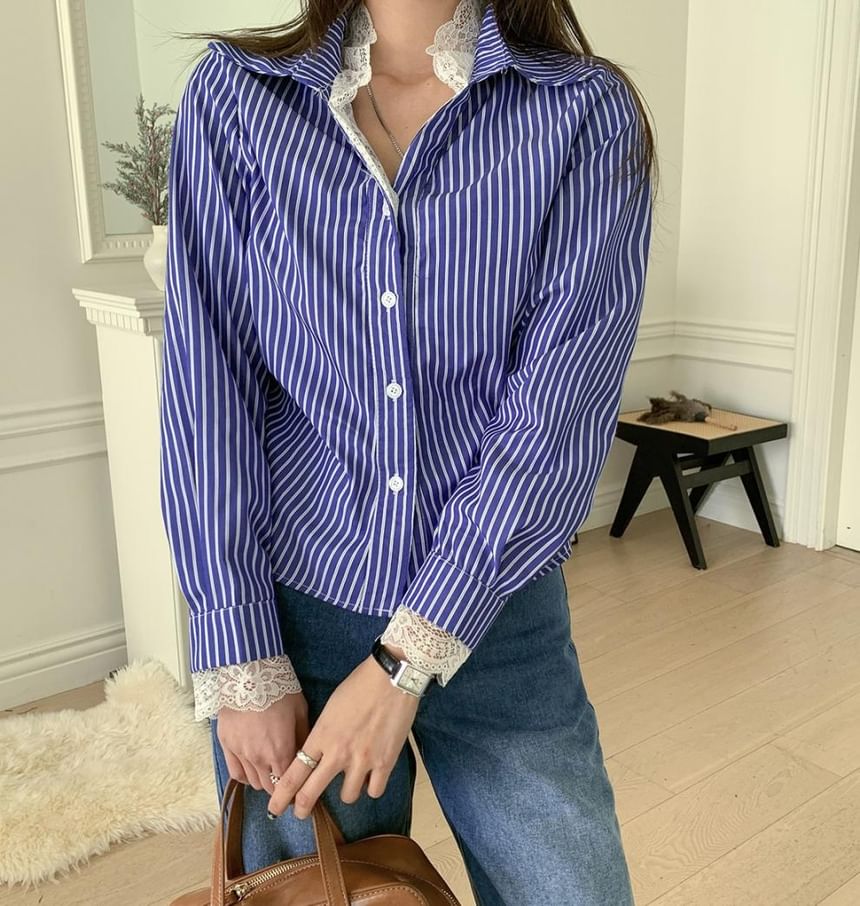 Collared Mock Two Piece Panel Lace Shirt - Long Sleeved