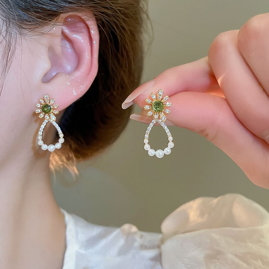 Floral Rhinestone Faux Pearl Alloy Drop Earring