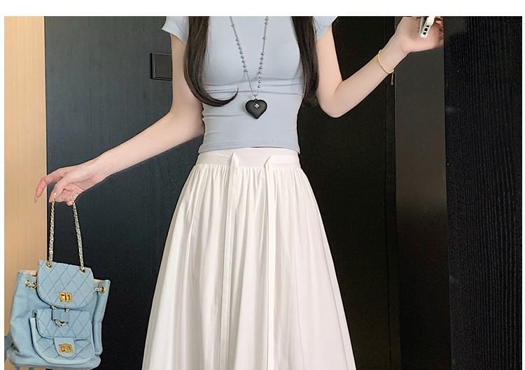 A-Line Maxi Rise High Panel Lace Skirt