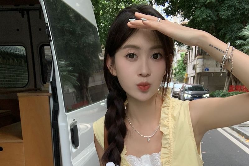 Mock Tone Tie Frill Blouse Front Two Two-Piece Trim Sleeveless