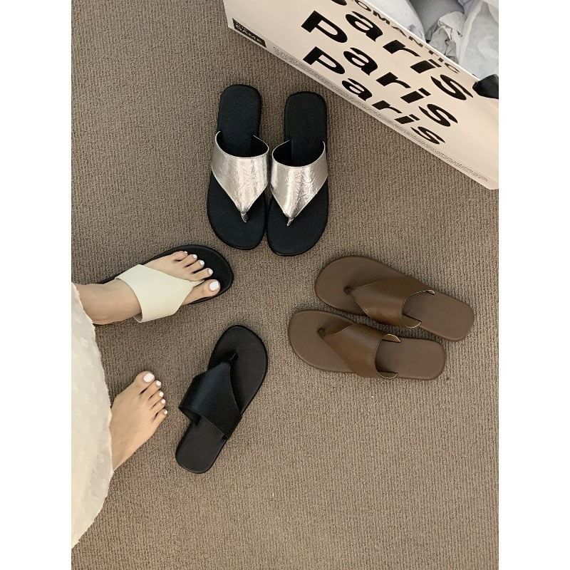 Faux Slide Thong Sandals Leather