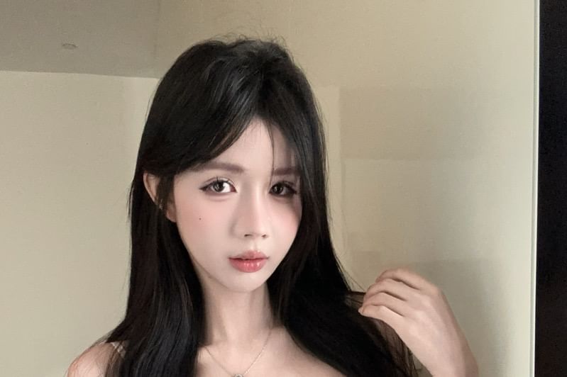 Slit Camisole Trim Fit Lace Slim Top