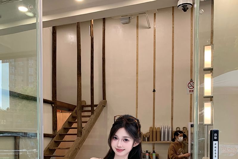 Tank Lace Top Bow Trim Fit Slim V-Neck