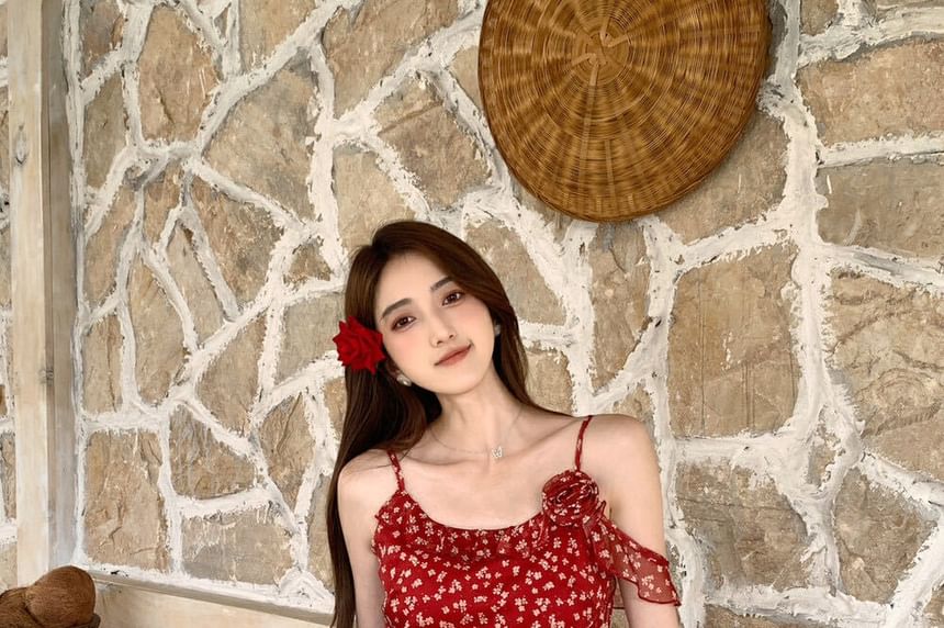 Asymmetrical Top + Floral Ruffle Trim Scrunchie Set: Cami