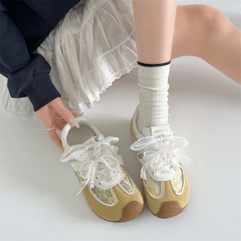 Hidden Panel Faux Leather Lace-Up Sneakers Wedge Lace