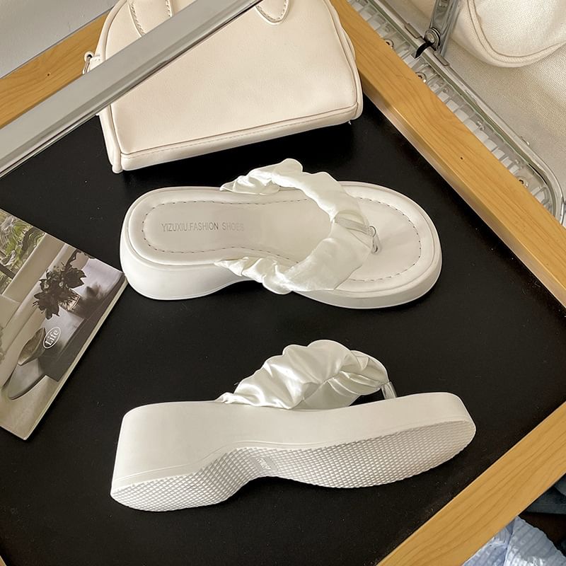 Ruched Sandals Platform Thong