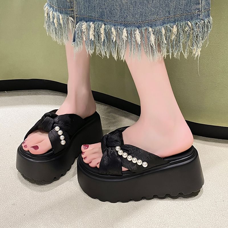 Sandals Knot Patterned Pearl Platform Slide Faux