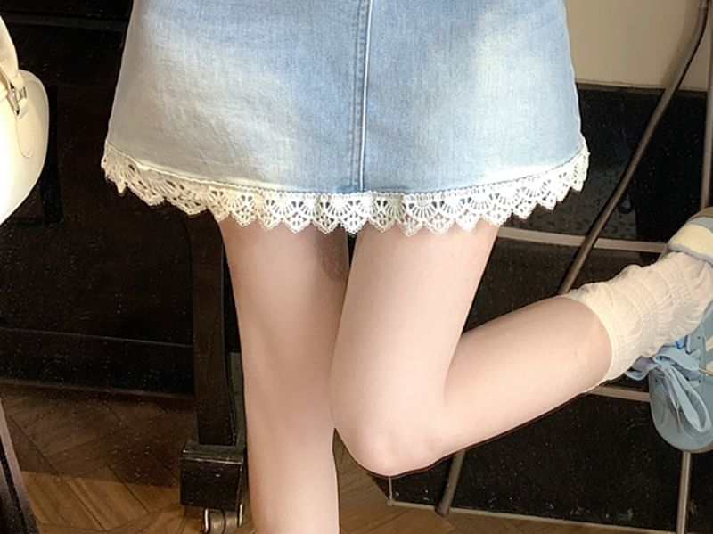 Lace-Trimmed Denim Flared Mini Skirt