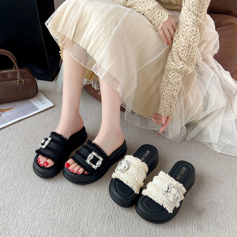 Sandals Slide Platform Trim Buckled Fringed Rhinestone