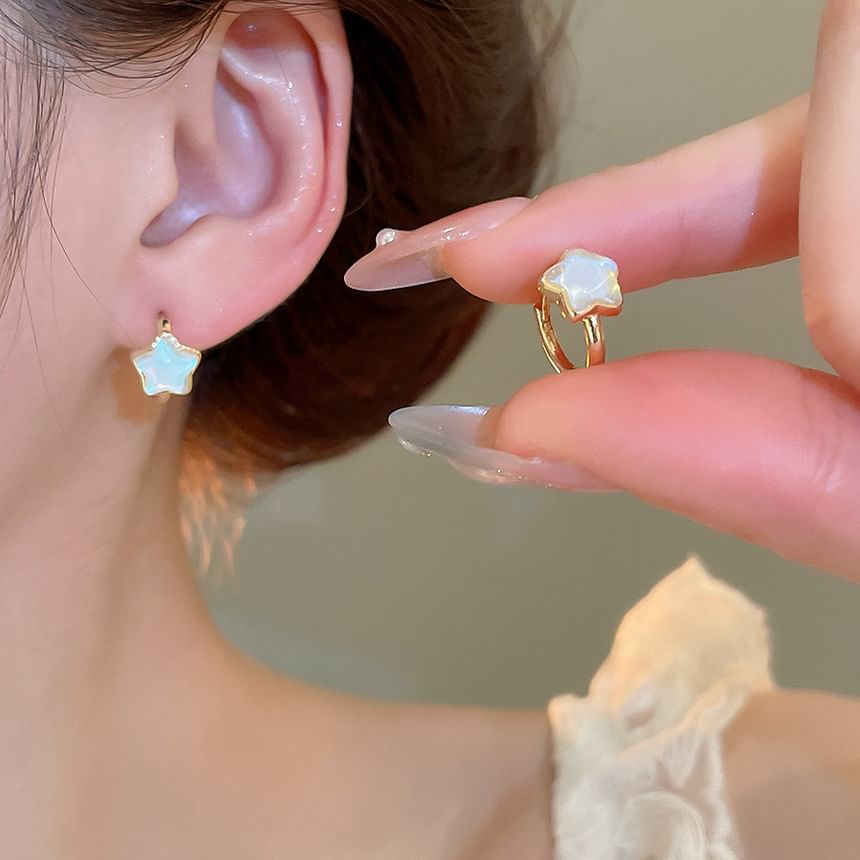 Hoop Star Earring
