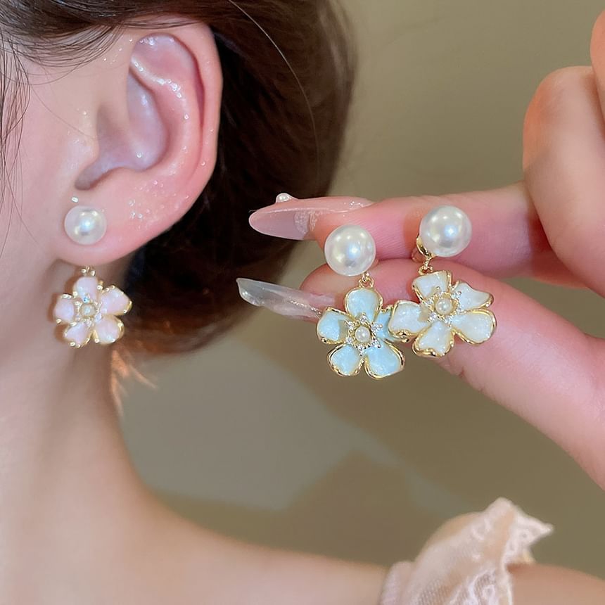 Drop Earring Pearl Faux Floral