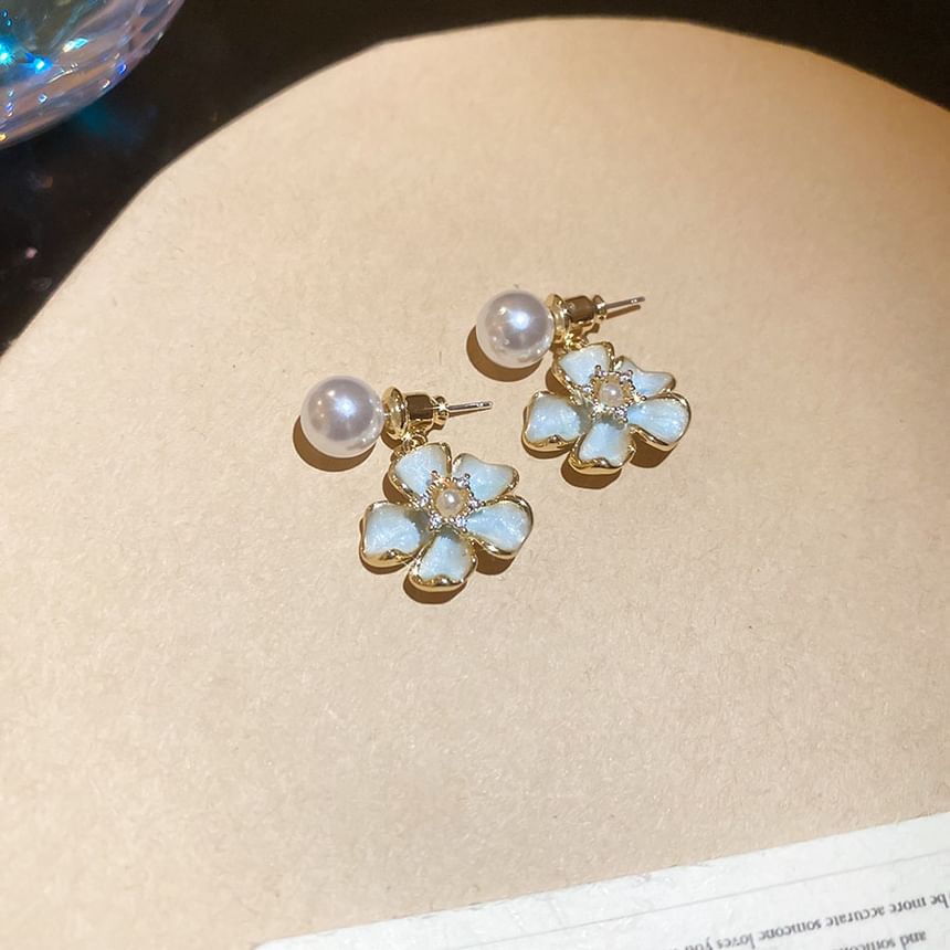 Drop Earring Pearl Faux Floral