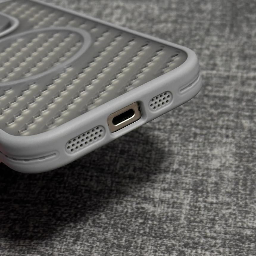 Case (Compatible MagSafe) iPhone with Magnetic Perforated
