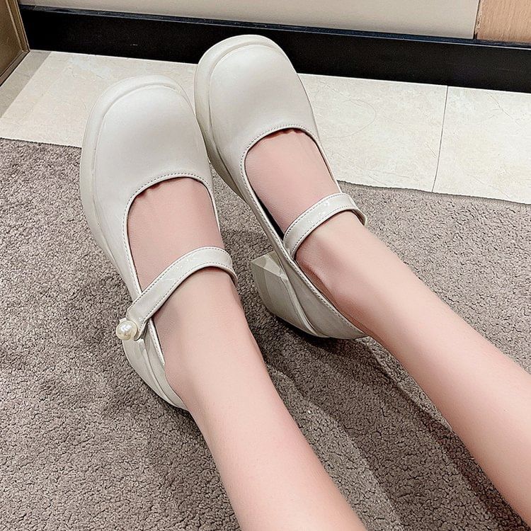 Platform Heel Mary Jane Block Pumps