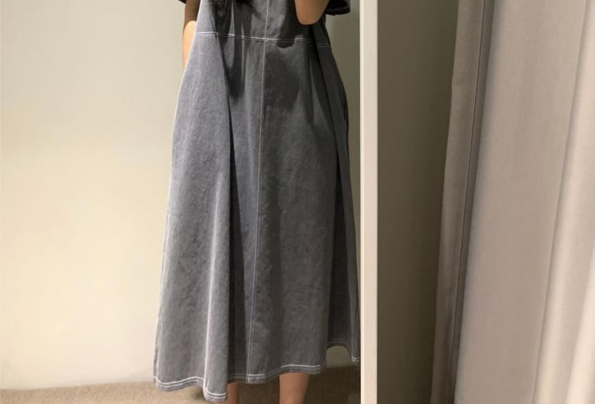 Contrast Stitching Short-Sleeve Crew Neck Maxi Smock Dress