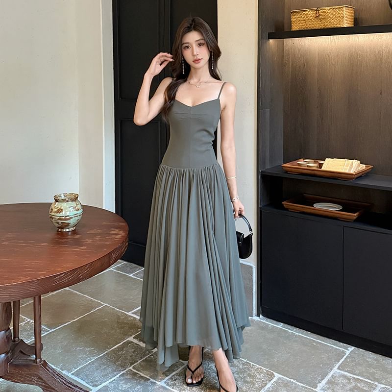 Ruched Open Back Spaghetti Strap V-Neck Maxi A-Line Dress