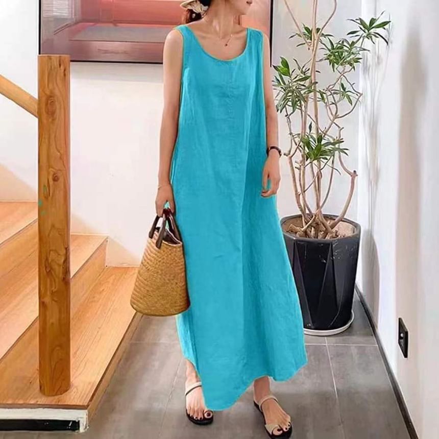 Scoop Neck Sleeveless Plain Maxi A-Line Dress