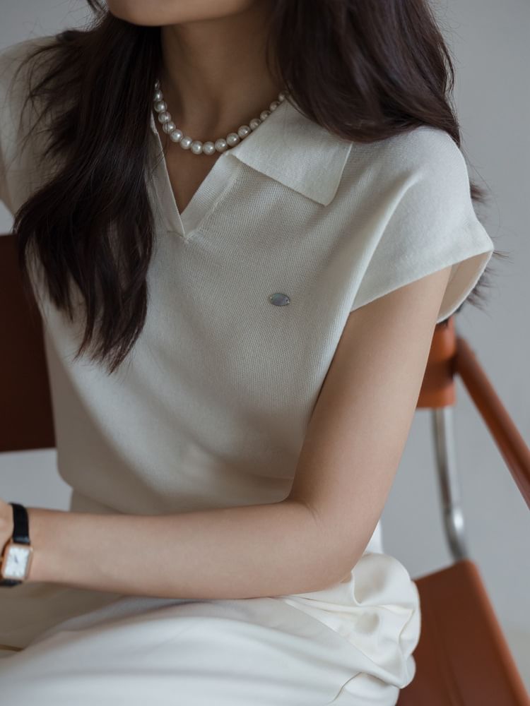 V-Neck Cap-Sleeve Plain Collared Crop Top Knit
