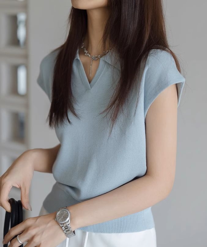 V-Neck Cap-Sleeve Plain Collared Crop Top Knit