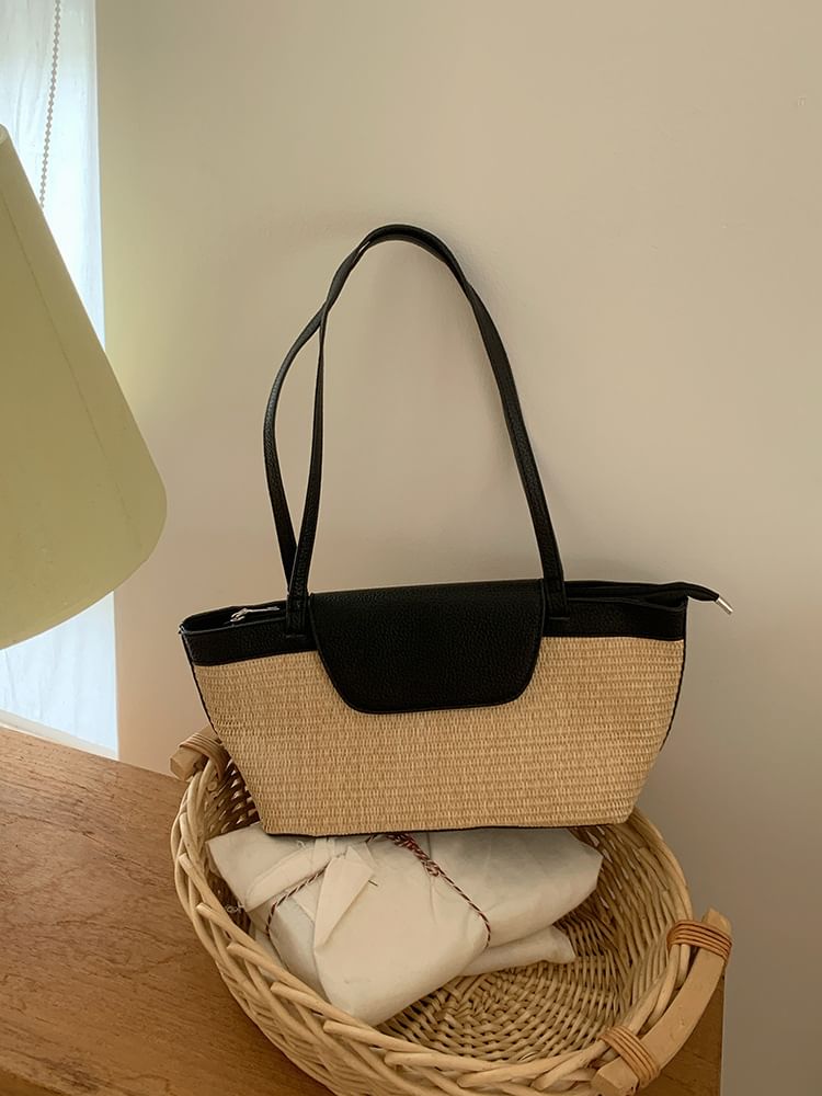 Straw Flap Shoulder Bag