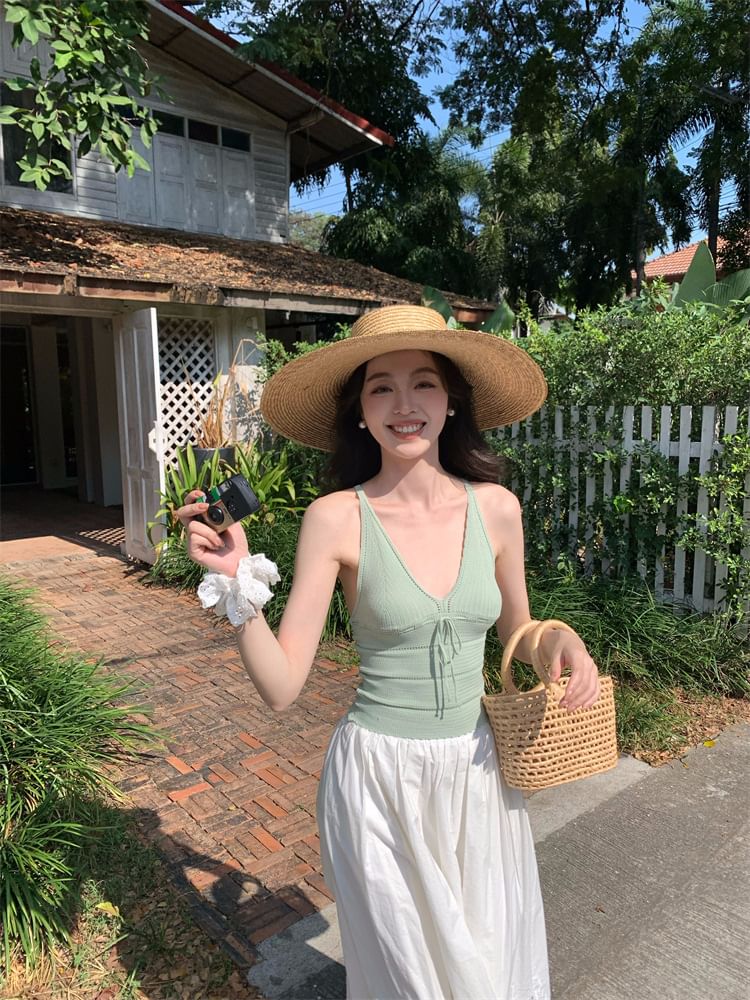 V-Neck Neck Tie Top Spaghetti Camisole Strap Plain