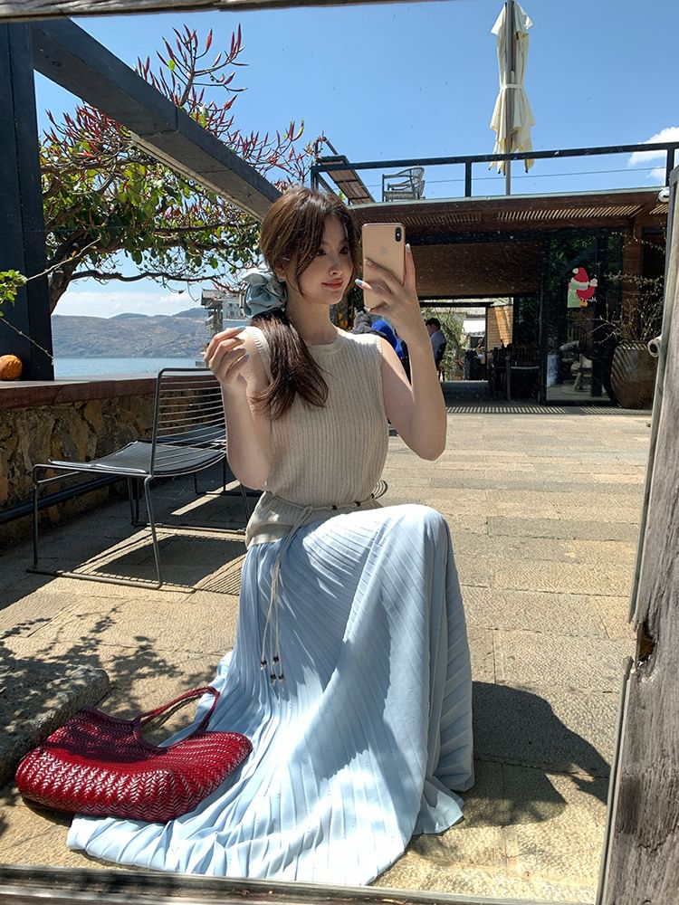 Crew Sleeveless Plain Top Neck Knit Ribbed