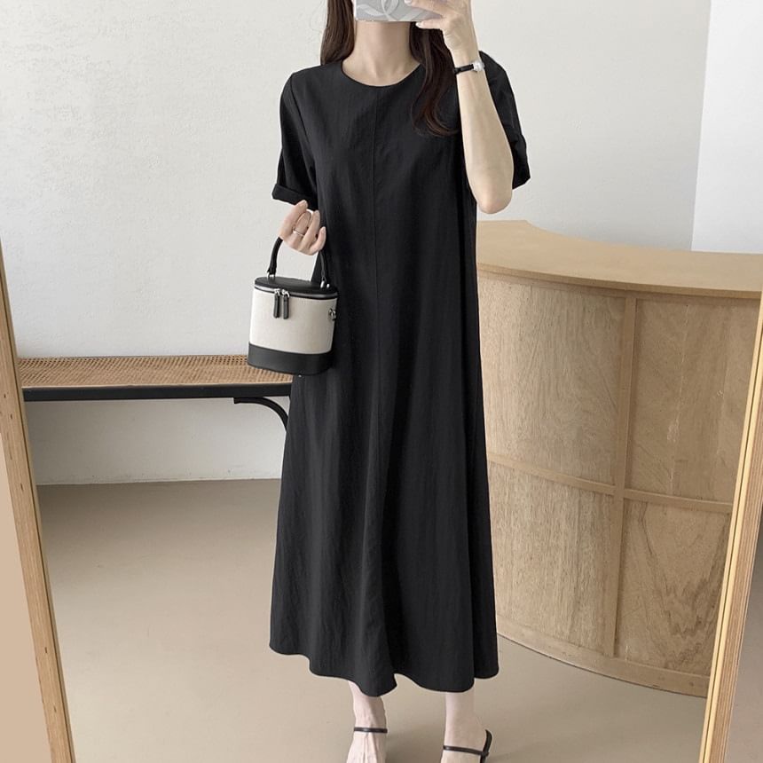 Short-Sleeve Crewneck Plain A-Line Maxi Dress