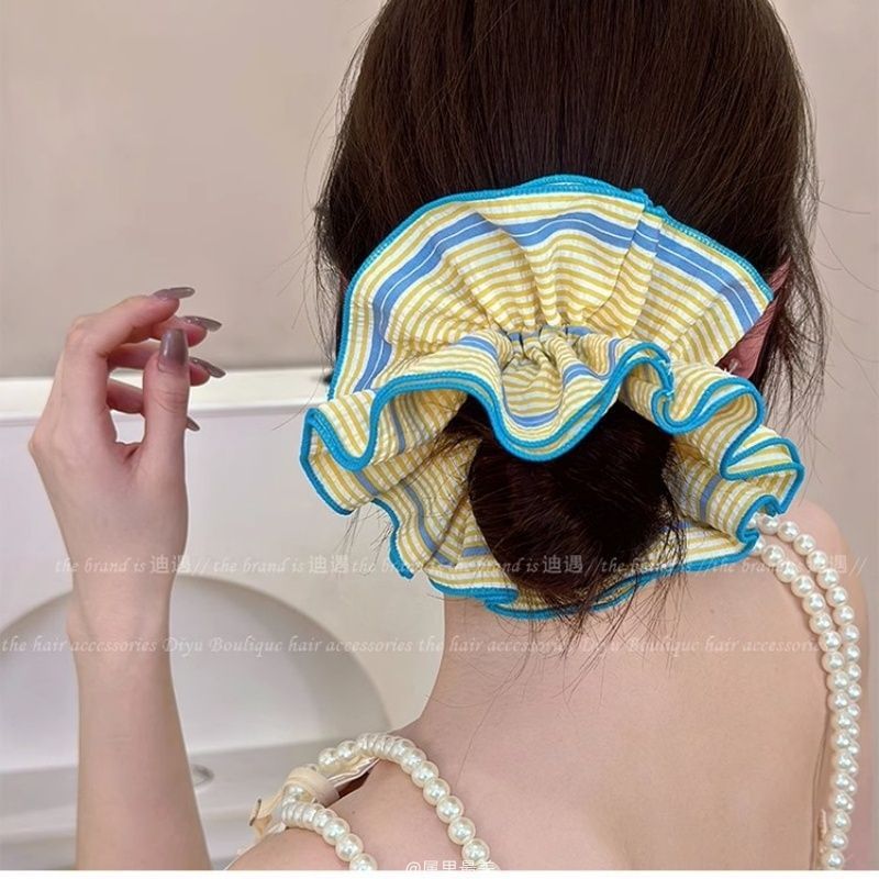 Ruffled Scrunchie Striped