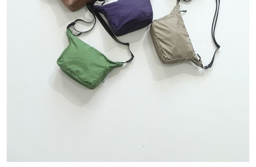 Plain Mini Shoulder Bag in 6 Colors