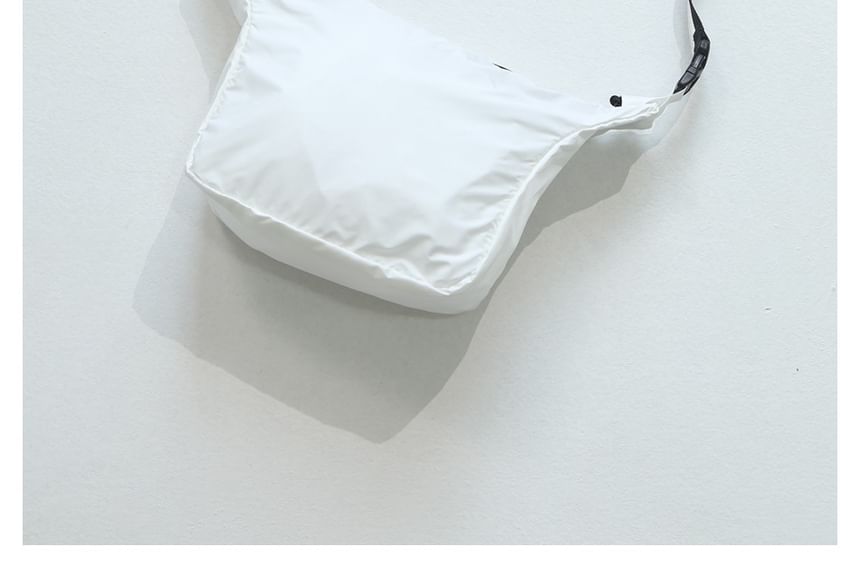 Plain Mini Shoulder Bag in 6 Colors