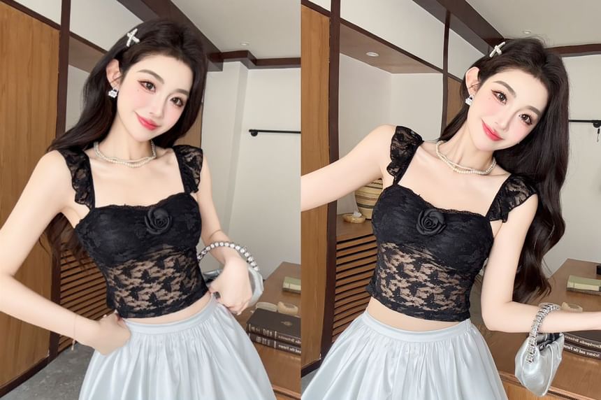 Sleeveless Lace Crop Top